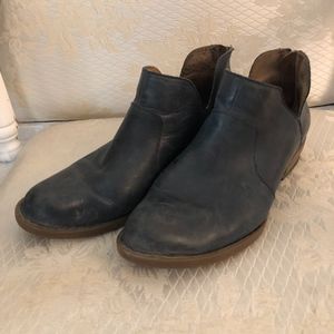 Born Leather Boots